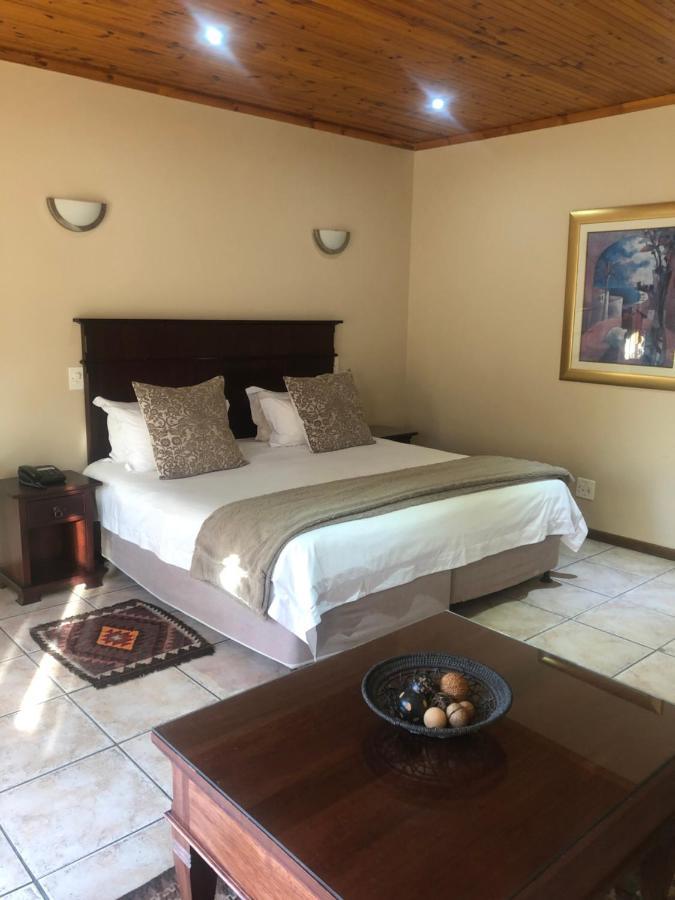 Oak Tree Lodge Paarl Buitenkant foto