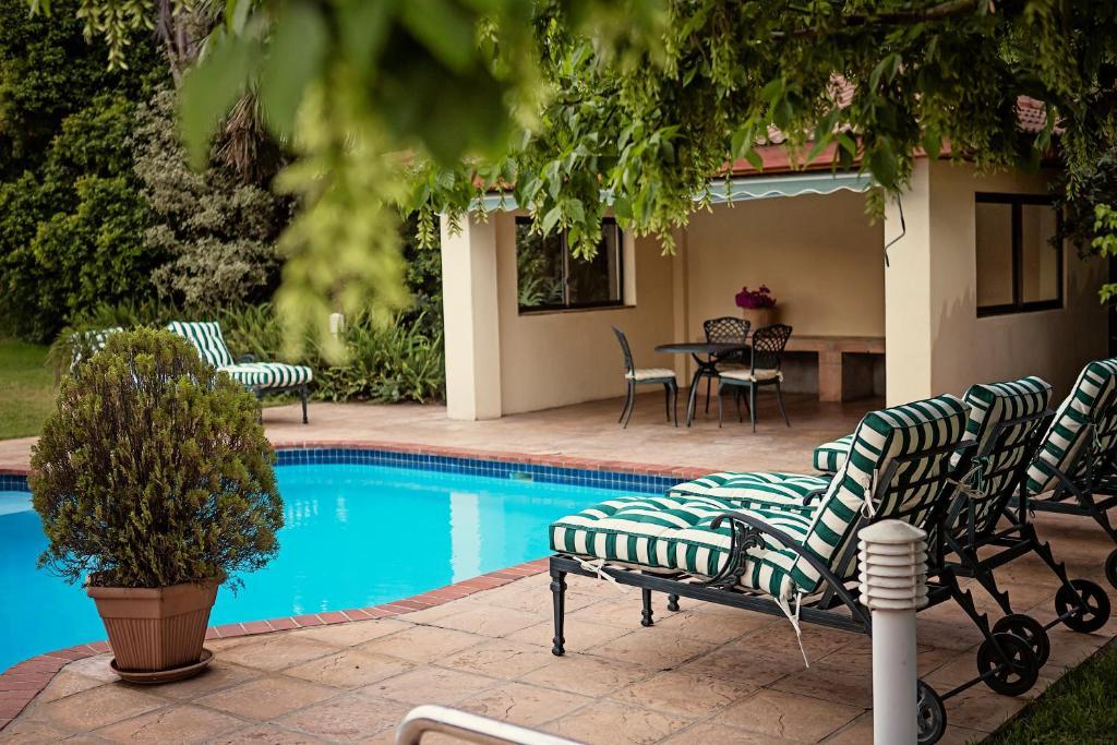 Oak Tree Lodge Paarl Buitenkant foto